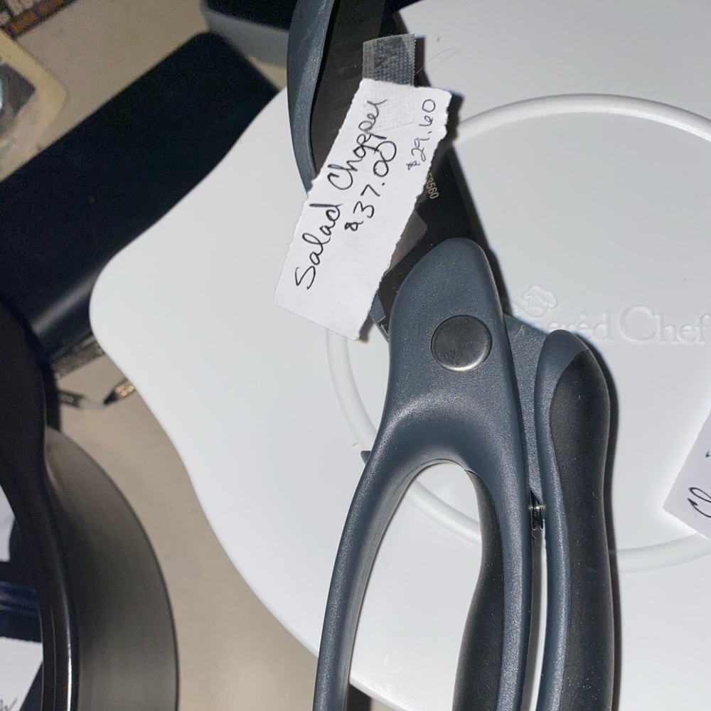 BRAND NEW! Pampered Chef Salad Choppers